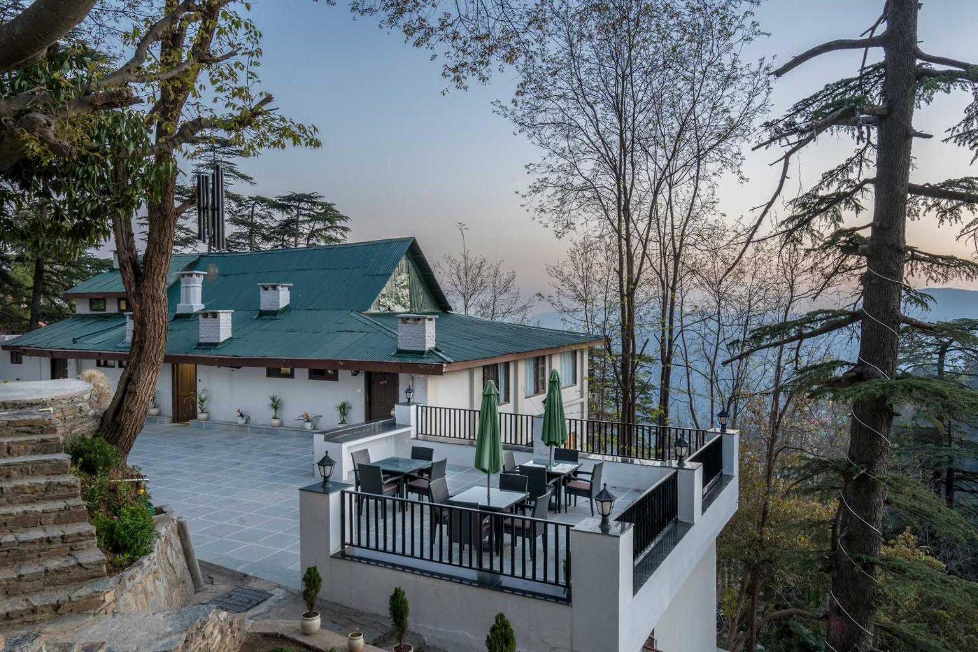 Stayvista At Pine Estate With Outdoor Jacuzzi Shimla Exterior foto