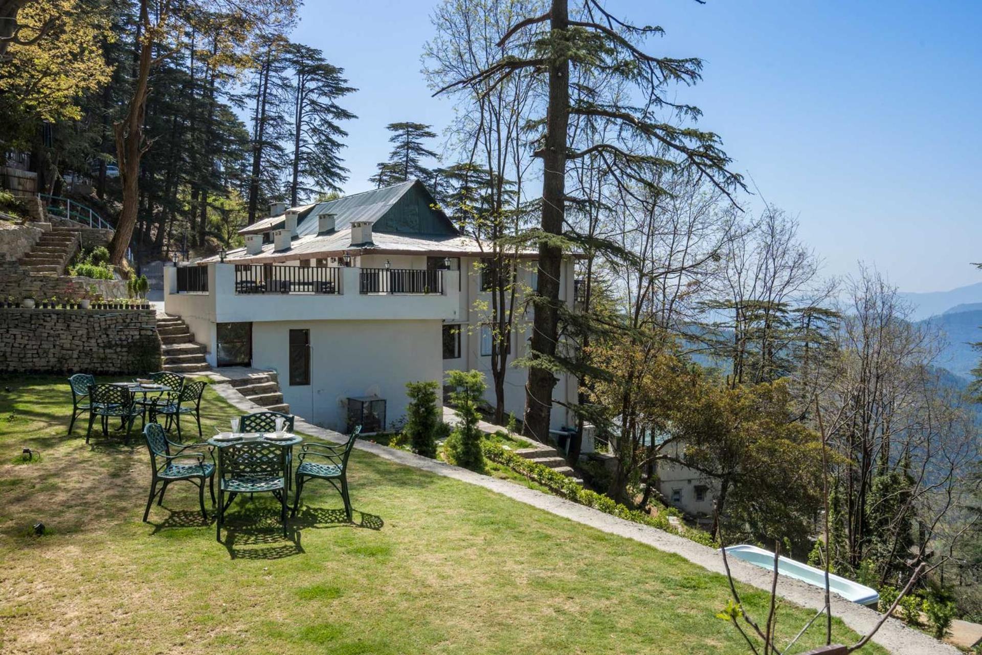 Stayvista At Pine Estate With Outdoor Jacuzzi Shimla Exterior foto